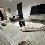 Einfachheimisch - Zuhauseaufzeit - Netflix - Modern - Erholung - Kueche